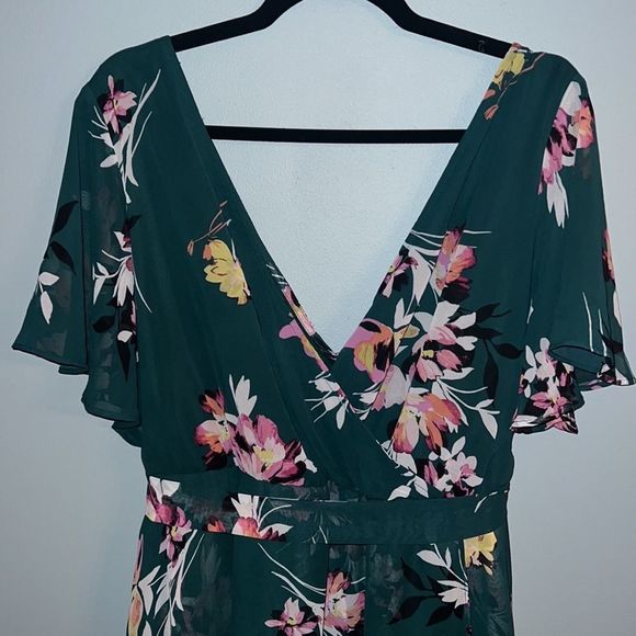Torrid 2X Hunter green floral New faux wrap dress midi length - Picture 11 of 16